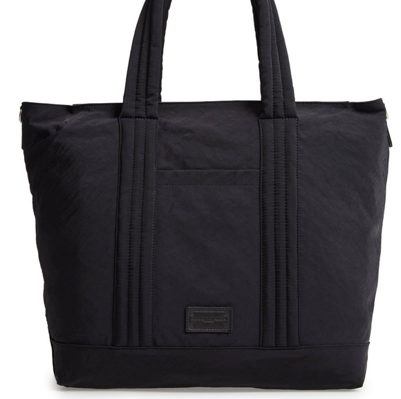 REBECCA MINKOFF Luca Nylon Weekender TRAVEL BAG Diaper Bag/Weekend Bag - Picture 5 of 7